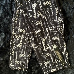 Giraffe leggings new with tag